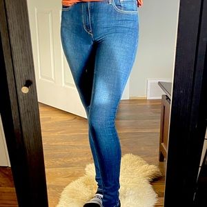 Levi’s 721 jeans